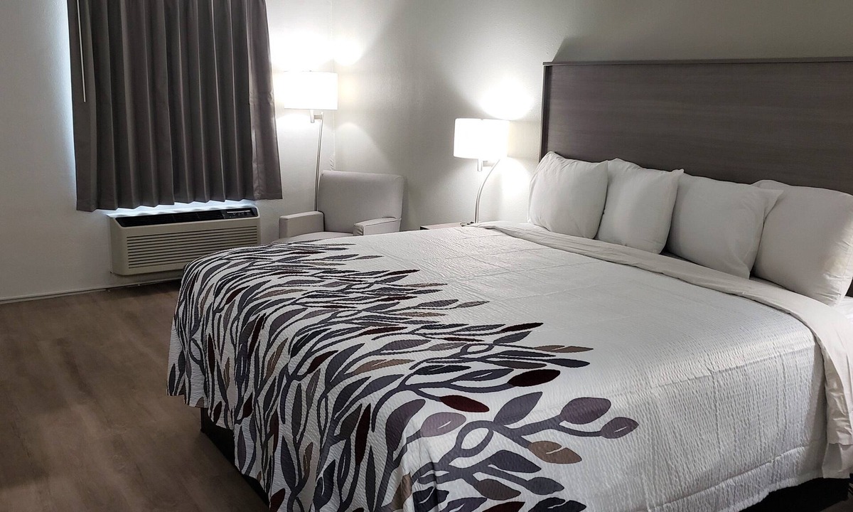 Cullman Hotel | Red Roof Inn Cullman