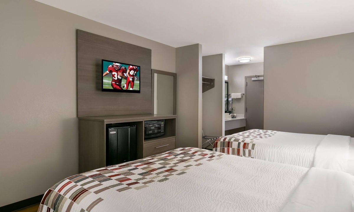 Reamstown Hotel | Red Roof Inn Denver