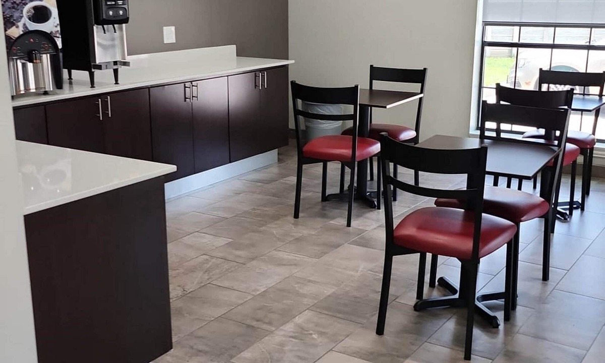Barker Hotel | Red Roof Inn Houston - Willowbrook