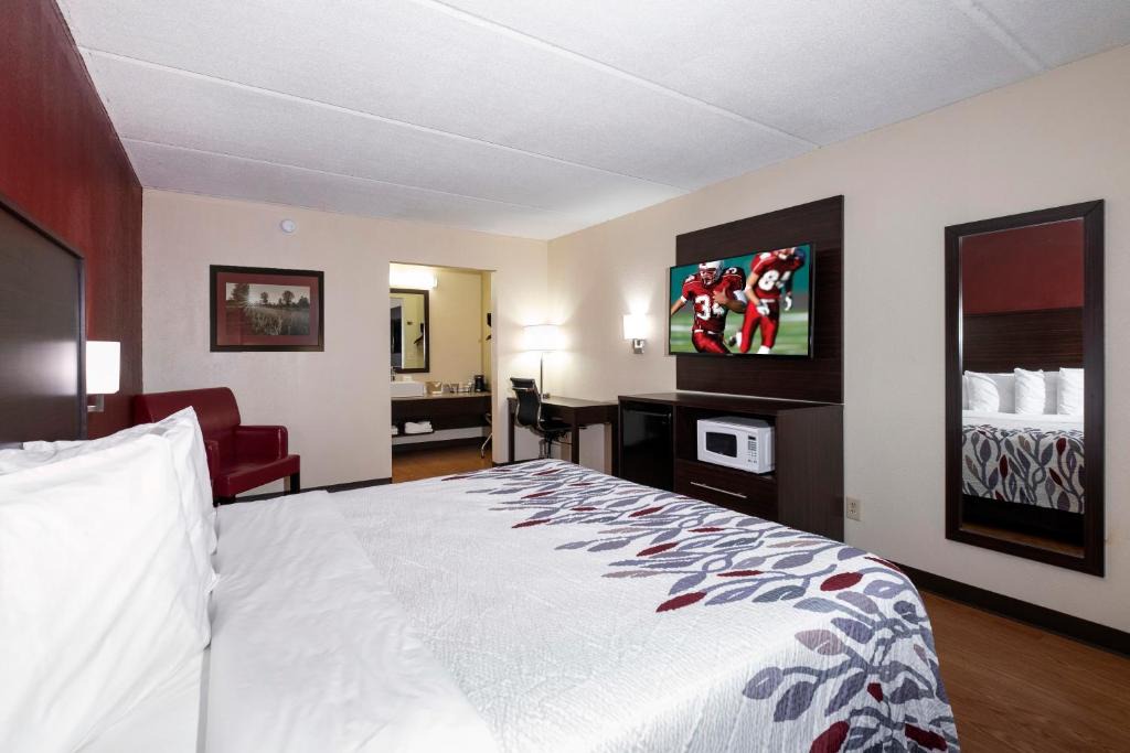 Kenly Hotel | Red Roof Inn Kenly - I-95