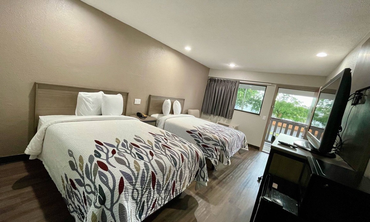 Lafayette Hotel | Red Roof Inn Lafayette, LA