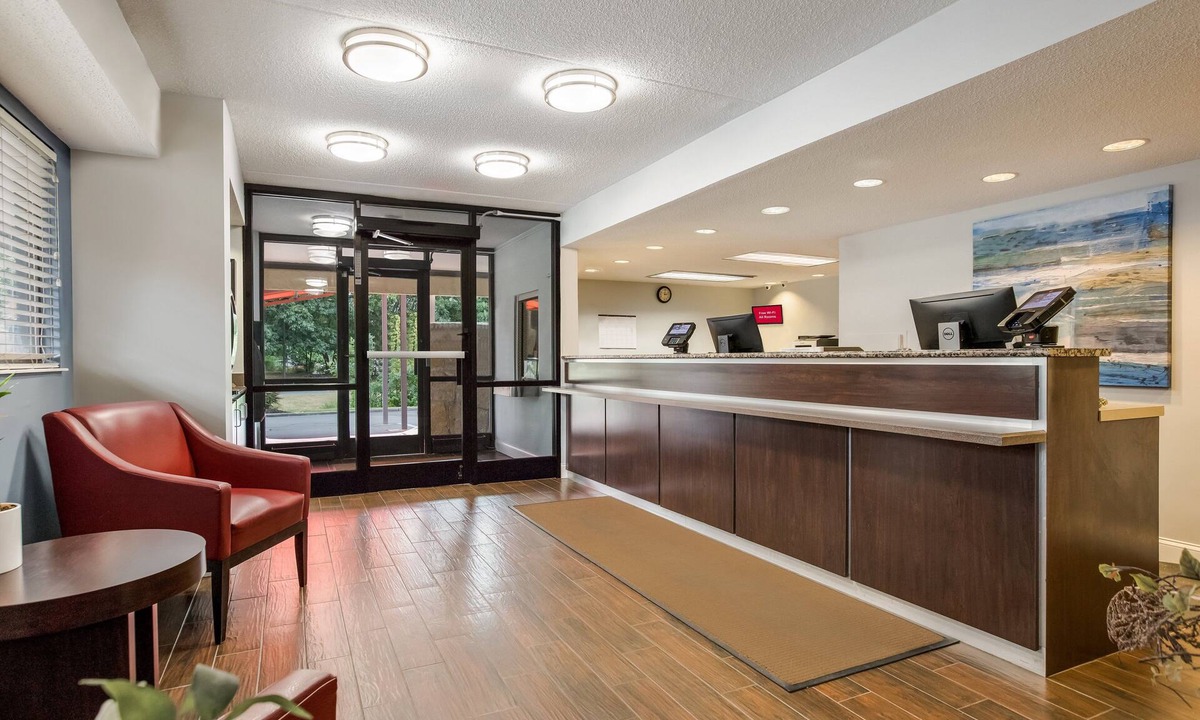 Lawrenceville Hotel | Red Roof Inn Princeton - Ewing