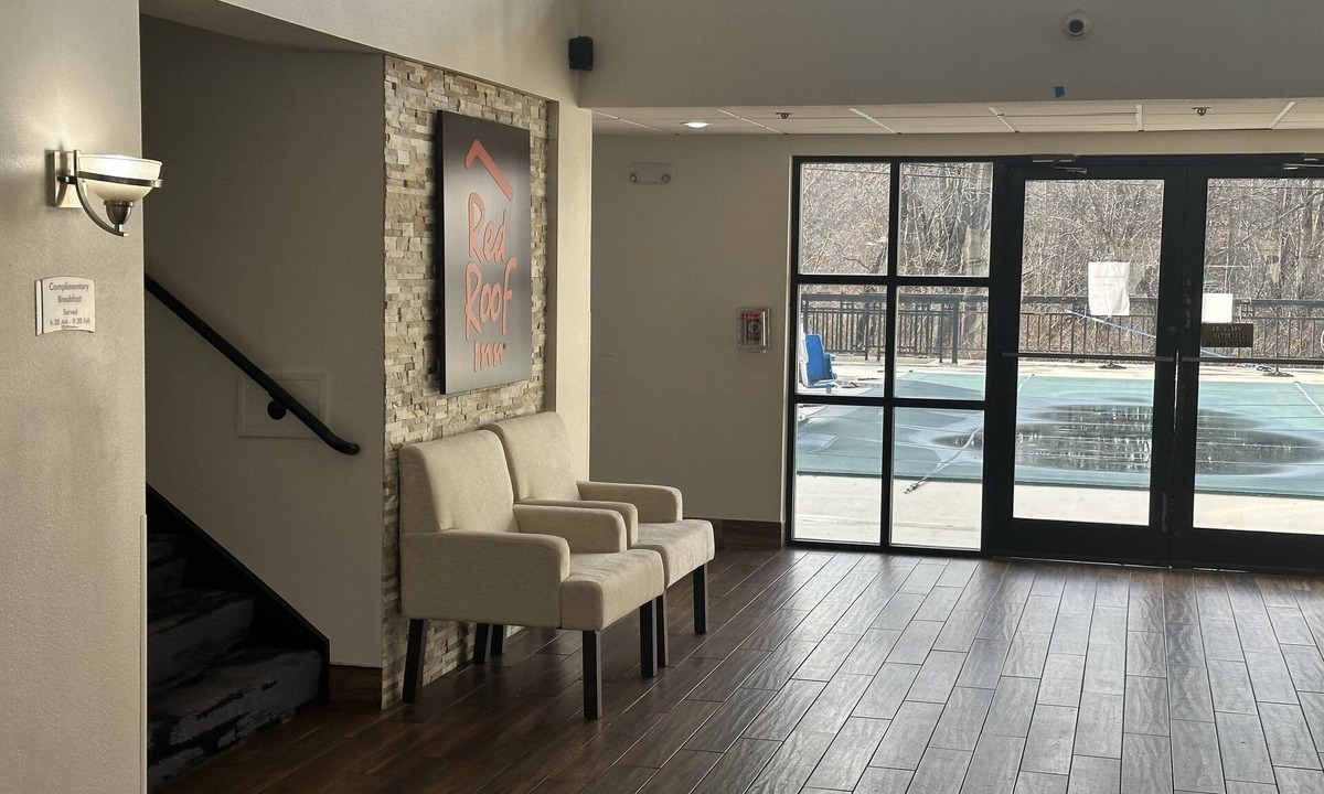 Middleborough Hotel | Red Roof Inn & Suites Middleborough