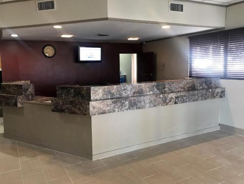 San Angelo Hotel | Red Roof Inn & Suites San Angelo