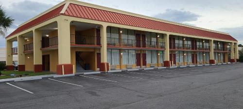 Tifton Hotel | Red Roof Inn Tifton