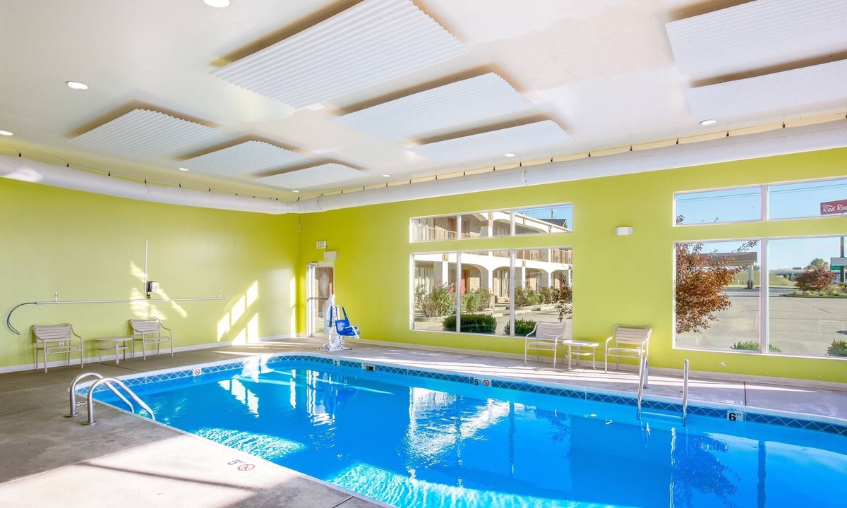 Vincennes Hotel | Red Roof Inn Vincennes