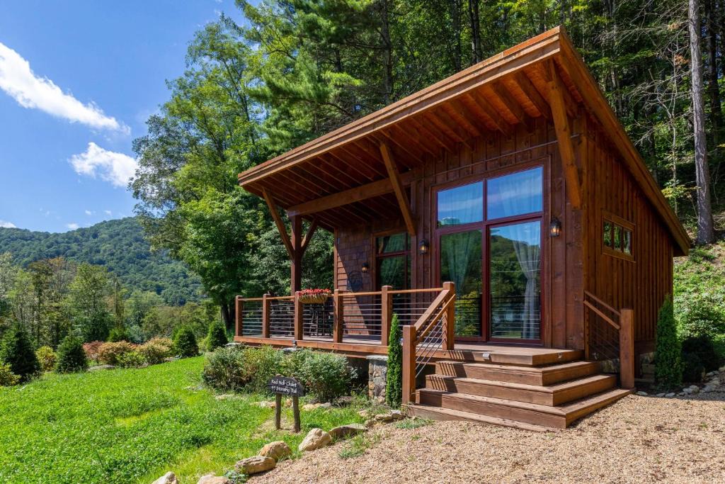 Banner Elk House | Red Wolf Chalet at Eagles Nest