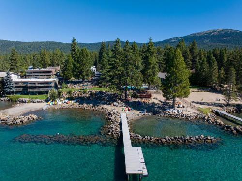 Tahoya Shores Cabin | Red Wolf Lakeside Lodge