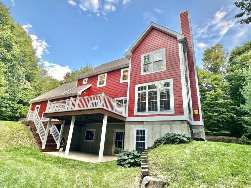 Webster House | Redbud Retreat