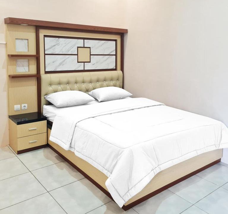 Sampit Hotel | RedDoorz @ Jalan Nyai Enat Sampit