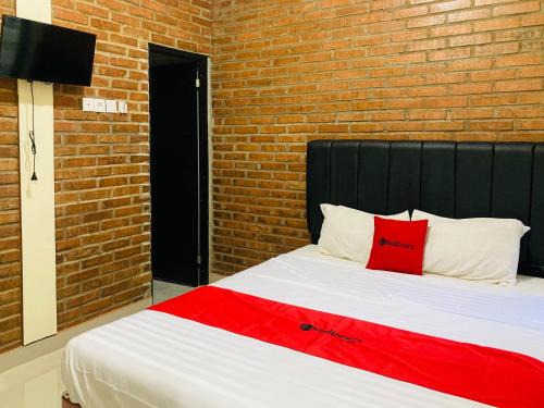 Central Yogyakarta Hotel | RedDoorz near Jalan Malioboro Area