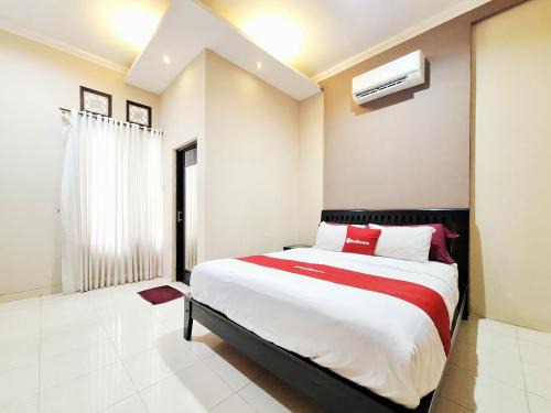 Depok House | RedDoorz near UGM Kaliurang Yogyakarta
