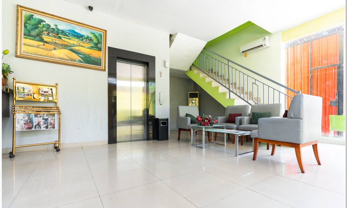 Makassar Hotel | RedDoorz Plus @ Hertasning Area