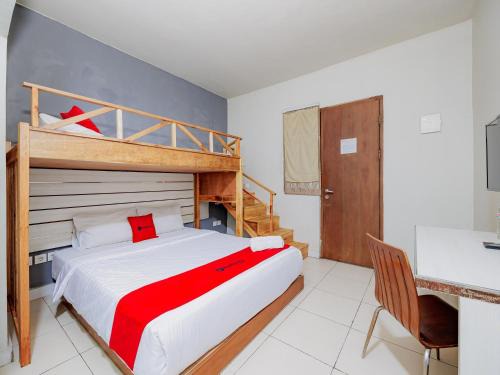 Astana Anyar House | RedDoorz Plus near Asia Afrika 3