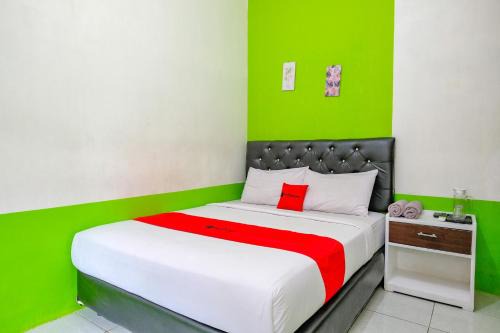 Tulungagung Hotel | RedDoorz Syariah at Sakinah Family Tulungagung