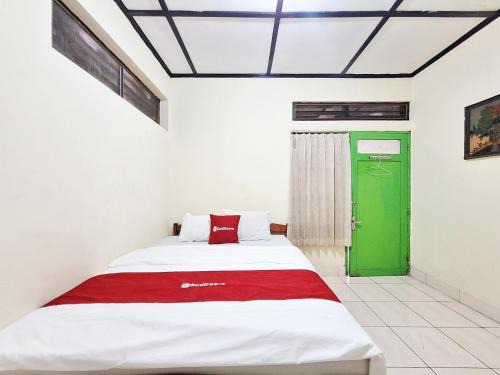 Kasihan House | RedDoorz Syariah at Wisma Madukismo UMY