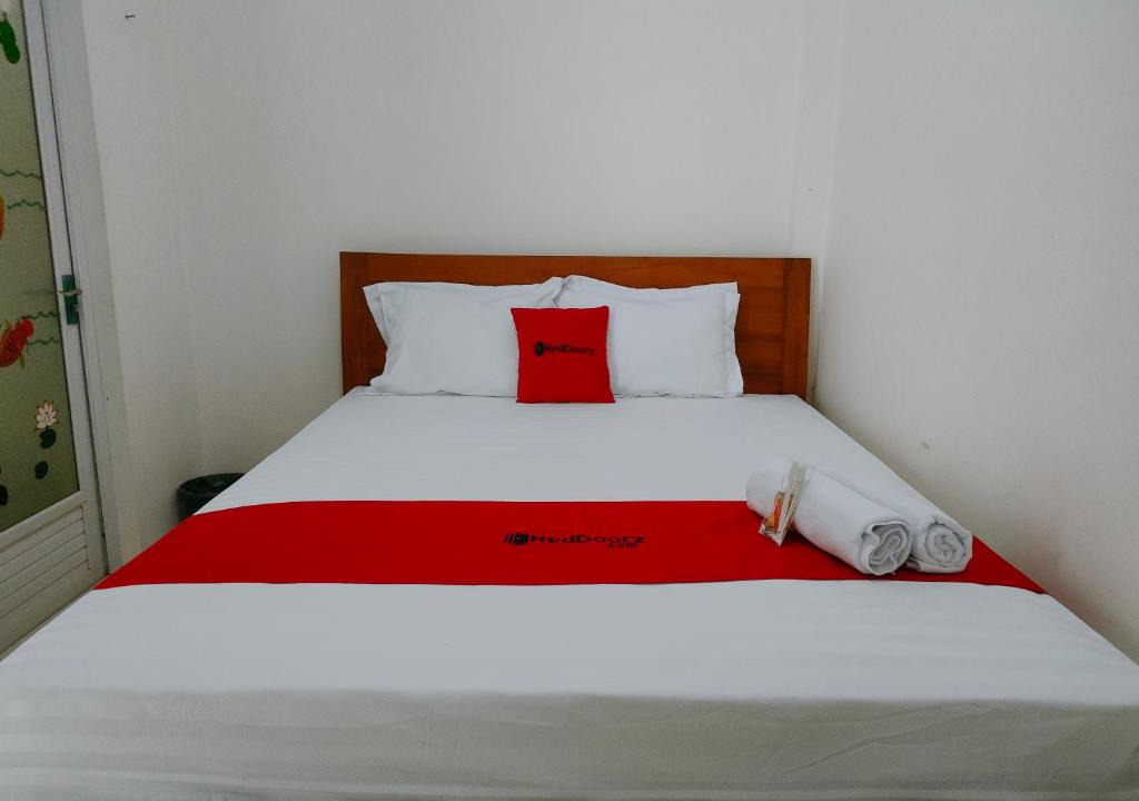 Banguntapan Hotel | RedDoorz Syariah near Jogja Expo Center