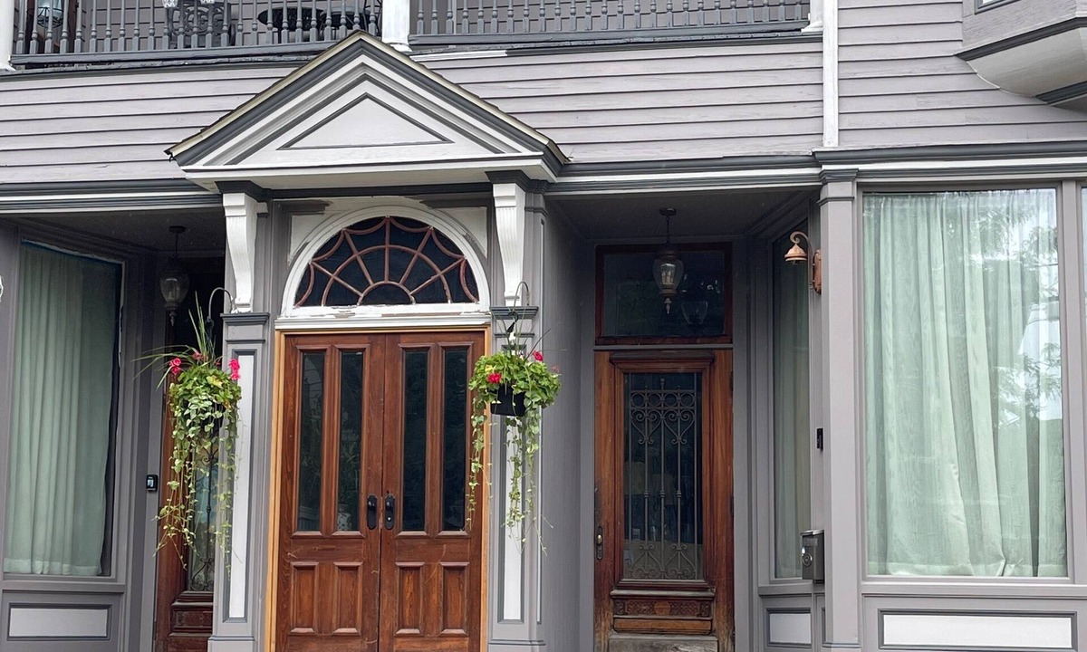 Little Falls Apartment | Redefined Alchemy- The Bergamot Suite