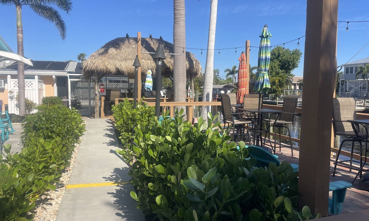 Saint James City Cabin | Redfish @ 2 Fish Inn Waterfront Location