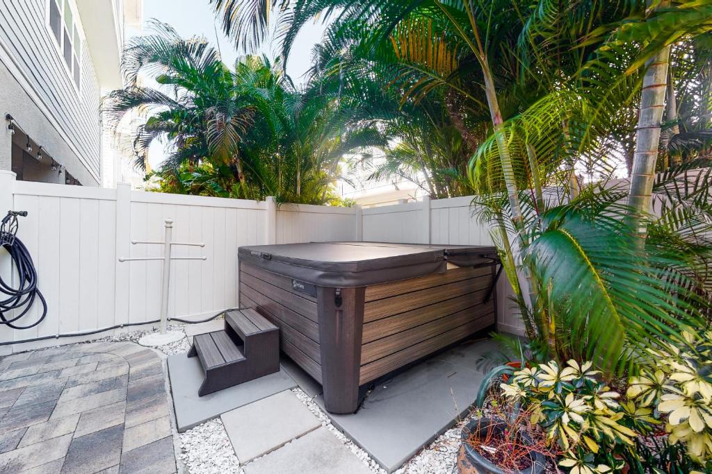Redington Beach Apartment | Redington Beach Villas 307
