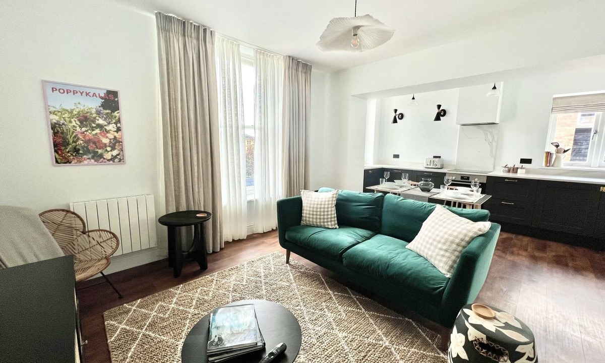 Bristol Apartment | Redland Suites – Apartment 5