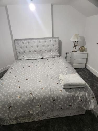 Sandbach House | Redlane