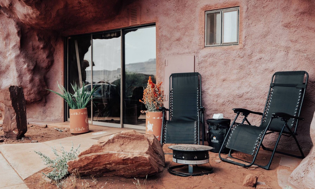 Moab Other | Redrock Cave Suite 3- Private Riverside Ranch, Moab