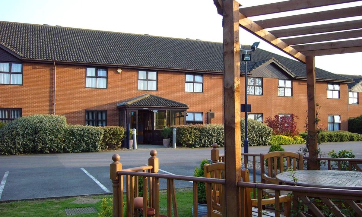 Little Stukeley Bed & Breakfast | Redwings Lodge Sawtry