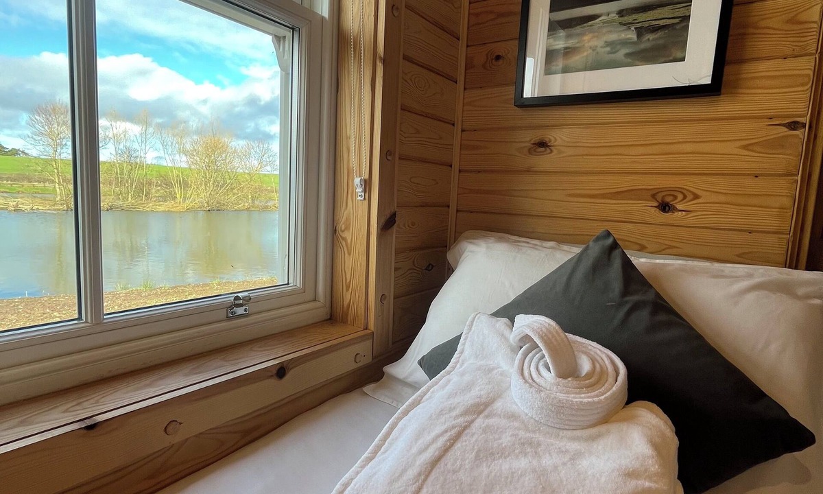 Cornhill on Tweed Cabin | Redwood Lodge