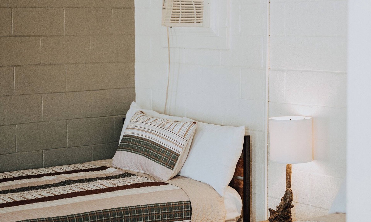 Mead Hotel | Reel Em Inn 1: Cozy, Clean,1 Mile from Lake Texoma! Perfect for Weekend Getaways