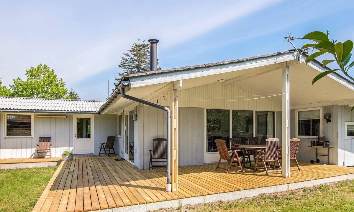 Skødshoved Strand House | Refined Holiday Home in Knebel with Terrace