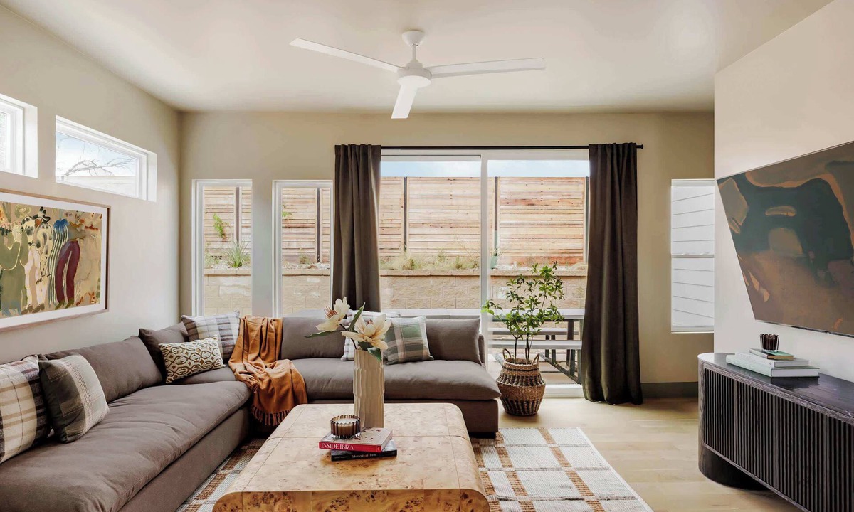 East MLK House | Refined Luxury Austin Escape | Hot Tub