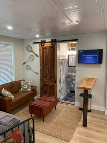 Mount Washington Apartment | Refined Studio New Construction 1 Mile From Town