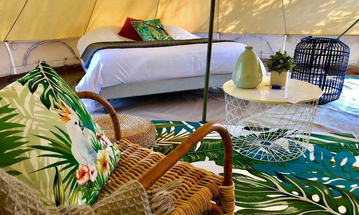 Auchay-sur-Vendee Cabin | Refuge de Campagne "Bivouac les pins
