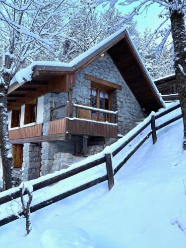 Colmars Ski Chalet | Refuge-style chalet Mountain view