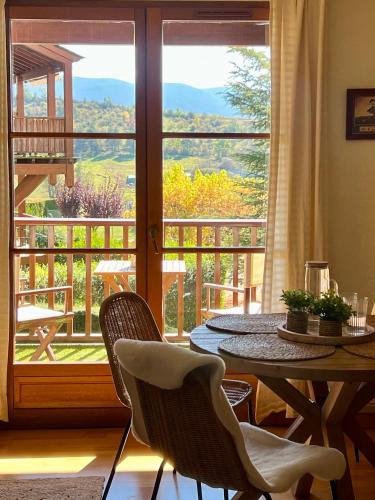 Caldegas Apartment | Refugi La Cerdanya, Ski and Pool La Cerdaña
