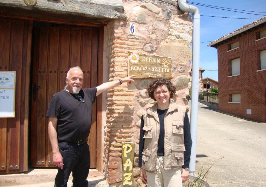 Viloria de Rioja Hostel | Refugio peregrinos Acacio & Orietta
