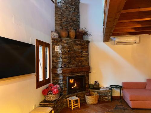 Campillo de Ranas Apartment | Refugios Del Valle Negro
