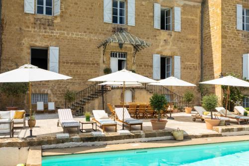 Lussan House | Refurbished Chateau Sleeps 20 with Luxury Pool