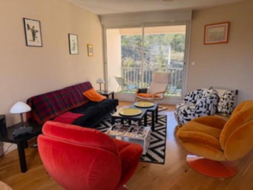 Saint-Paul-de-Fenouillet Apartment | Regard du planteur d'arbres