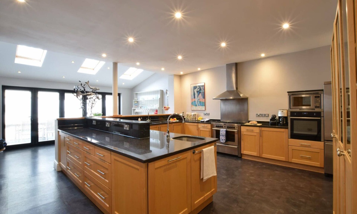 Aldeburgh Cottage | Regatta Lookout