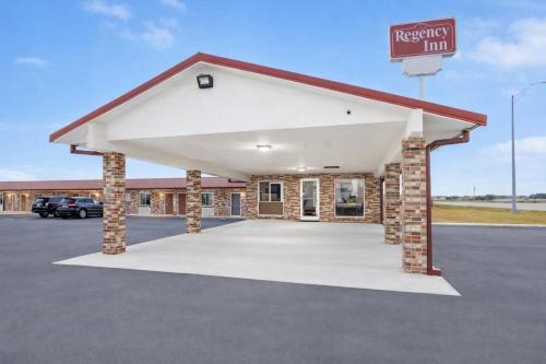 Hondo Hotel | Regency Inn Hondo