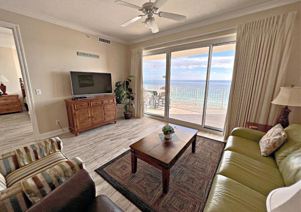 Ono Island Apartment | Regency Isle 704 Condo