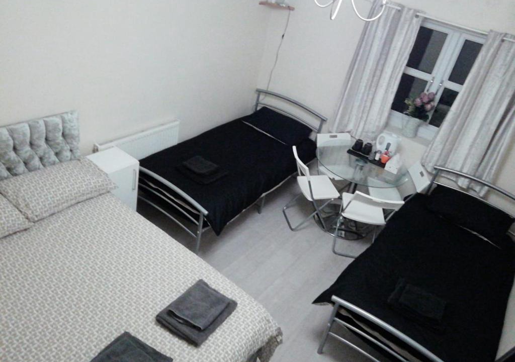 Burnley House | Regent Guest House