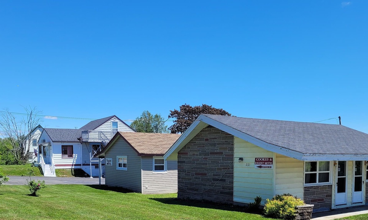 Saint John Hotel | Regent Motel
