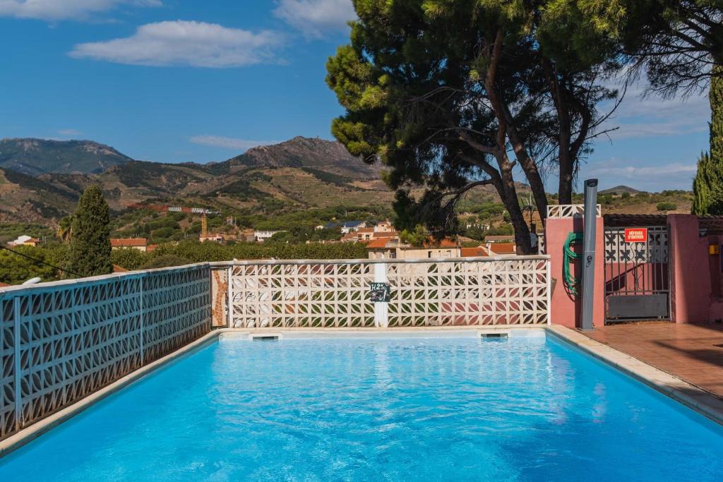 Banyuls-sur-Mer Apartment | Regina's Banyuls - 2 terraces, pool and private parking