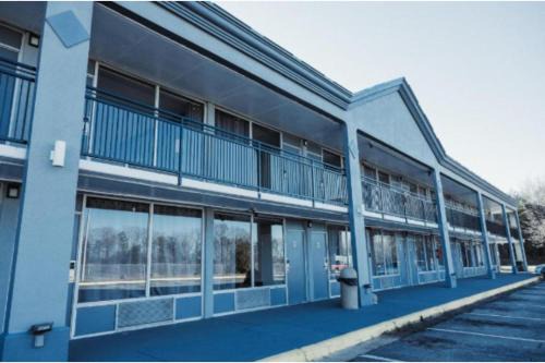 Reidsville Hotel | Reidsville Inn & Suites