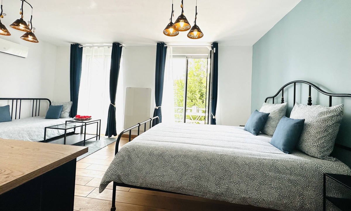 Mont d'Arene House | Reims Sherpa Guest House