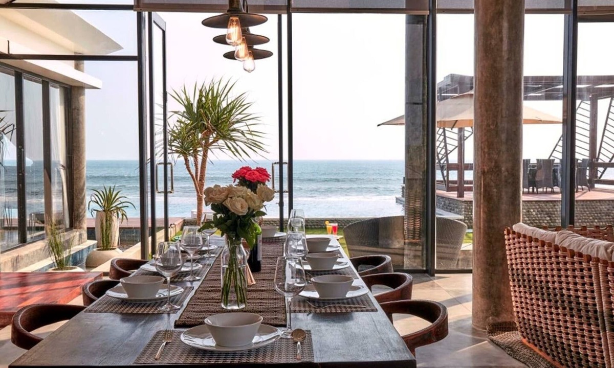 Selemadeg Villa | Rejuvenate, absolute beachfront retreat !