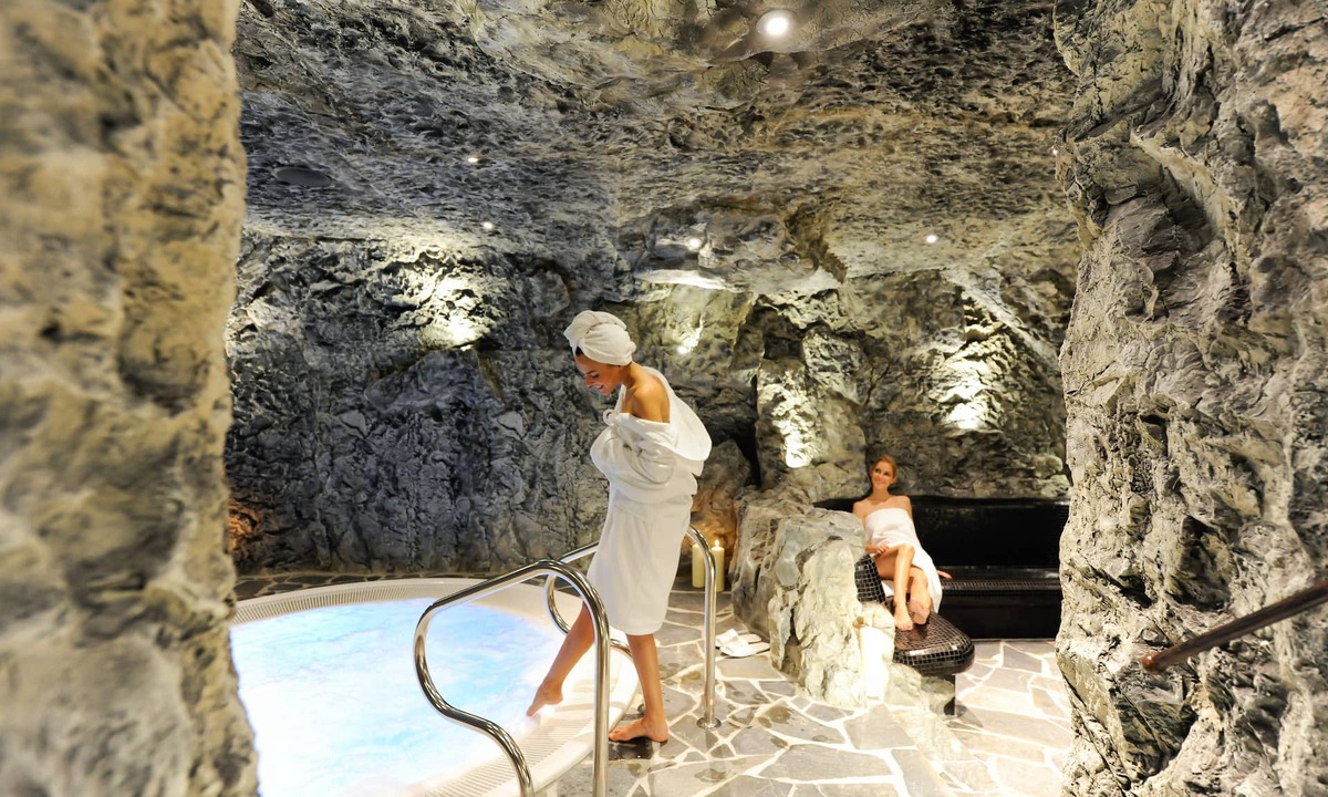 Ravaisch Hotel | Relais & Châteaux Chasa Montana